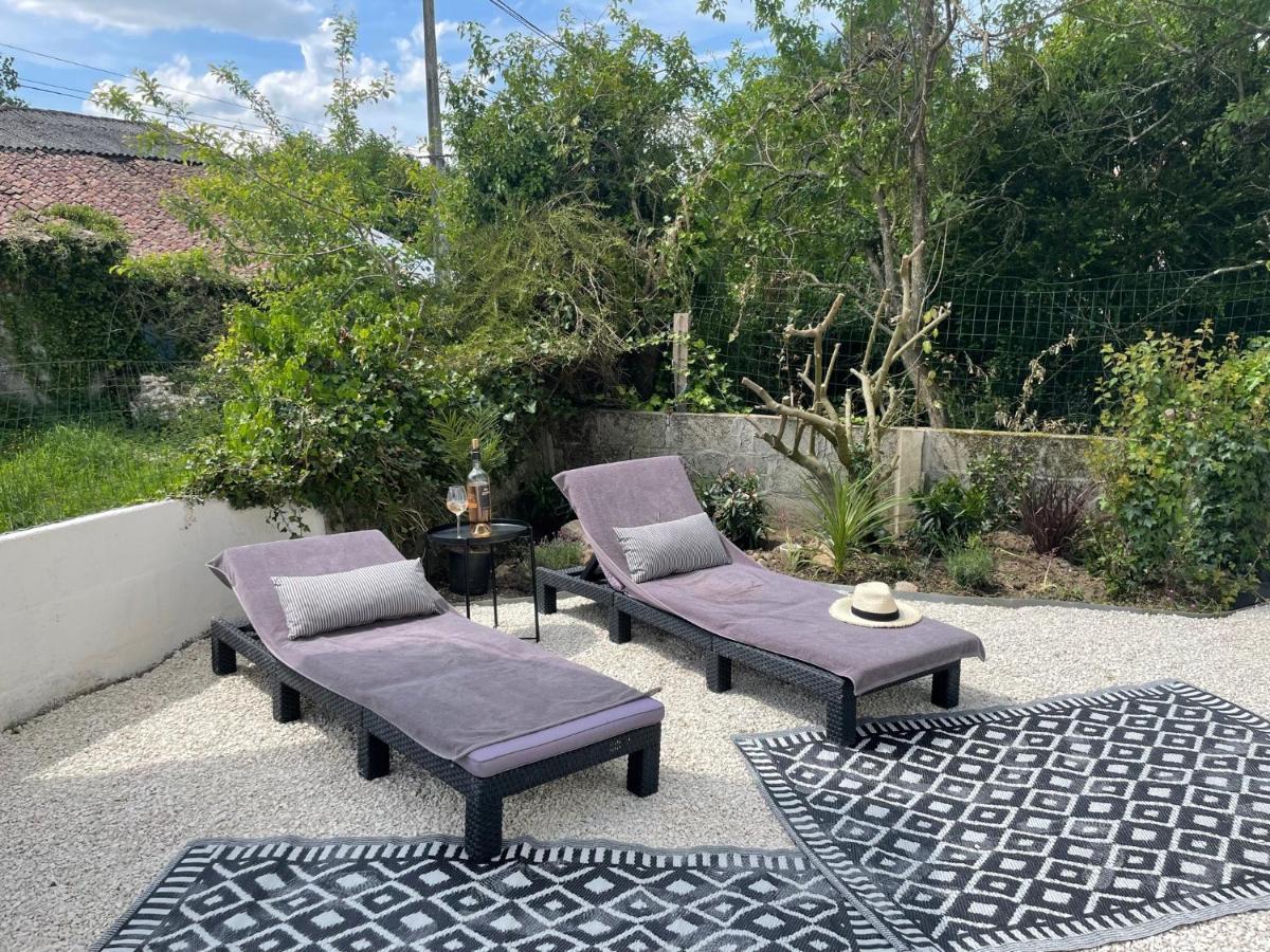 Beautiful Cottage With Private Plunge Pool/Hot Tub - 40 Mins From Puy Du Fou La Chapelle-Saint-Etienne Eksteriør bilde