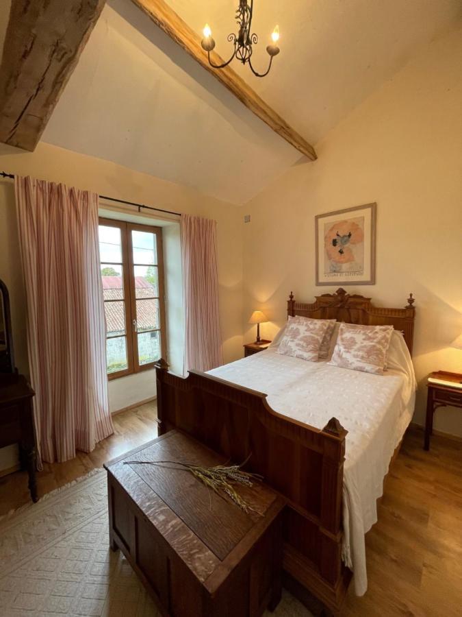 Beautiful Cottage With Private Plunge Pool/Hot Tub - 40 Mins From Puy Du Fou La Chapelle-Saint-Etienne Eksteriør bilde